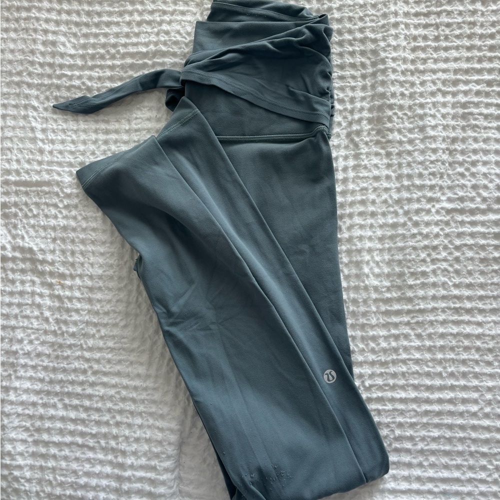 Lululemon align leggings
